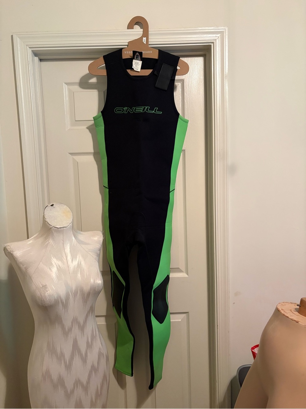 O'Neill men’s XL Green & Black Sleevelessr Wetsuit One-Piece $219 new